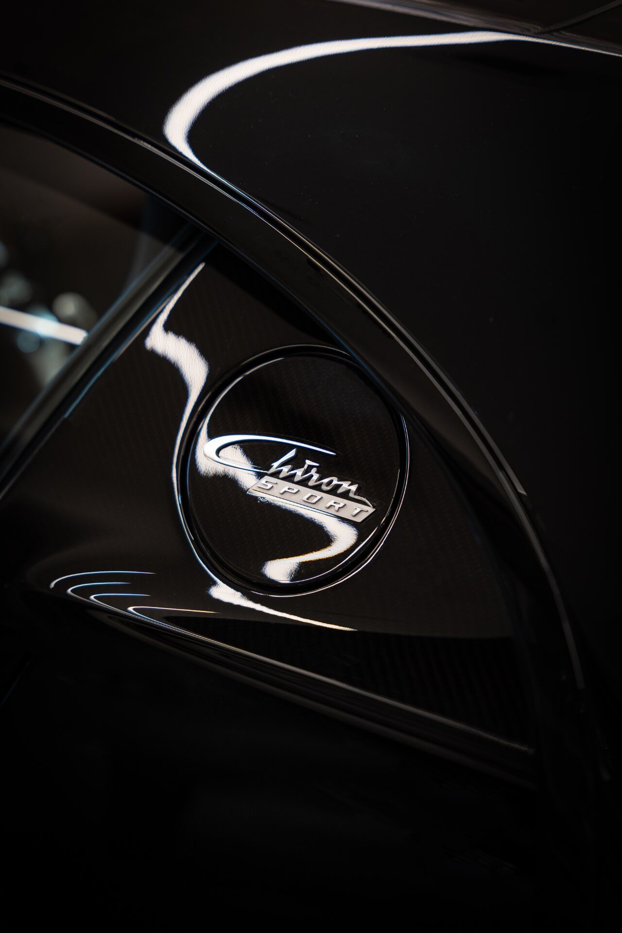 Bugatti Chiron Sport logo on the car